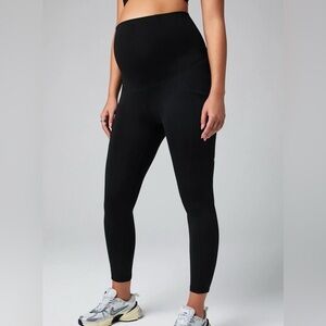 Fabletics PureLuxe High-Waisted Maternity 7/8 Legging size Large